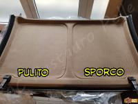 Ferrari 308 GTSi quattrovalvole - anno 1984 - Restauro di sedili e volante e pulizia dell’interno - Il rivestimento interno del tettuccio in fase di pulizia e l'esterno del tettuccio curato con i nostri prodotti. (PRIMA)