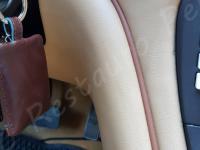 Maserati 4200GT Spyder CambioCorsa - anno 2003 - Restauro completo dell’interno - Dettaglio della console centrale lato guida. (PRIMA)