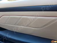Maserati 4200GT Spyder CambioCorsa - anno 2003 - Restauro completo dell’interno - Dettaglio della portiera lato passeggero. (PRIMA)