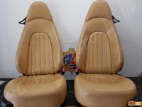 Maserati 4200GT Spyder CambioCorsa - anno 2003 - Restauro completo dell’interno - I sedili smontati nel nostro laboratorio. (PRIMA)