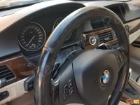 BMW 335d E92 - anno 2010 - Restauro sedili, volante e lavaggio abitacolo. - Particolare della parte superiore della corona. (PRIMA)