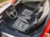 Ferrari 208 Turbo Intercooler GTS - anno 1987 - Restauro completo degli interni in pelle - Panoramica dell'interno lato guida. (PRIMA)