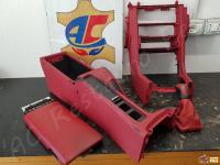 Mercedes Benz SLK 200 Kompressor - anno 2002 - Restauro completo degli interni - I componenti in plastica dell'interno. (PRIMA)