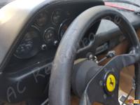 Ferrari 208 Turbo GTB - anno 1983 - Restauro completo degli interni >>>>> - Dettaglio della corona del volante. (PRIMA)