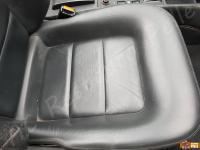 Ferrari Mondial T cabrio - anno 1992 - Restauro completo degli interni >>>> - Panoramica della seduta passeggero. (PRIMA)