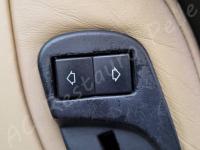 BMW 330 Ci cabrio (E46) - Restauro completo degli interni - >>>>>>>>>>>>>>>>> - Dettaglio di alcune plastiche soft touch restaurate. (PRIMA)