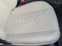 Mercedes SLK 200 kompressor (R171) - Restauro completo degli interni  - Particolare seduta passeggero. (PRIMA)