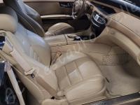 Mercedes CL63 AMG – Lavaggio e igienizzazione di tutto l'abitacolo e restauro pulsanti appiccicosi - Panoramica abitacolo lato passeggero. (PRIMA)