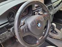 BMW 330 cabrio Individual - Restauro completo dell’interno  >>>>> - Panoramica del volante. (PRIMA)