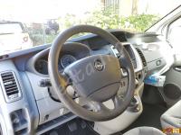 Opel Vivaro – anno 2011 – Rivestimento volante in vera pelle con personalizzazione - Il volante montato.  (PRIMA)