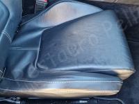 Aston Martin V8 Vantage (Alessandro Pedersoli) – Restauro degli interni - Particolare della seduta passeggero. (PRIMA)
