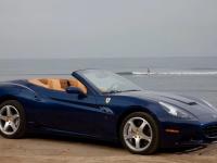 Ferrari California – Restauro delle plastiche appiccicose >>>>>>>>>>>>>> - La Ferrari California. (-)