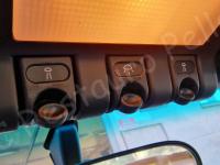 Ferrari 575M Maranello – Restauro plastiche appiccicose  >>>>>>>>>>>> - I pulsanti sulla plafoniera. (PRIMA)