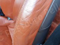 Porsche Cayman S – Restauro completo interno (pelle e plastiche) >>> - Dettagli del fianchetto esterno. (PRIMA)