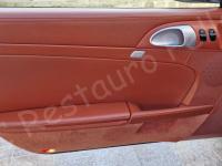 Porsche Cayman S – Restauro completo interno (pelle e plastiche) >>> - Pannello porta lato guida. (PRIMA)