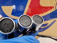 Ferrari F12 Berlinetta – Restauro completo delle plastiche >>>>>>>>>>>> - I tre pulsanti del cambio automatico. (PRIMA)