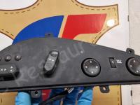 Ferrari F12 Berlinetta – Restauro completo delle plastiche >>>>>>>>>>>> - I comandi per il sedile elettrico di guida. (PRIMA)