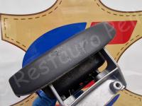 Maserati Quattroporte – Restauro completo delle plastiche e del cielo >>> - La maniglia sul bracciolo centrale. (PRIMA)