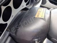 Ferrari 360 Modena – Restauro completo degli interni (pelle e plastiche)  - Il copripiantone sterzo. (PRIMA)