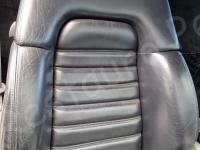Ferrari 360 Modena – Restauro completo degli interni (pelle e plastiche)  - Particolare dello schienale. (PRIMA)