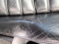 Ferrari 360 Modena – Restauro completo degli interni (pelle e plastiche)  - Dettaglio della pelle. (PRIMA)