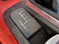 Maserati Granturismo – Restauro completo delle plastiche appiccicose - Dettagli. (PRIMA)