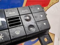 Maserati Granturismo – Restauro completo delle plastiche appiccicose - Dettagli. (PRIMA)