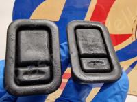 Maserati Granturismo – Restauro completo delle plastiche appiccicose - Appendiabiti a scomparsa. (PRIMA)