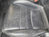 Honda S2000 – Restauro pelle e plastiche >>>>>>>>>>>>>>>>>>>>>>>> - Particolare della seduta. (PRIMA)