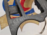 Maserati Quattroporte S – Restauro completo delle plastiche appiccicose - Dettagli. (PRIMA)