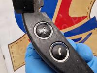 Maserati Quattroporte S – Restauro completo delle plastiche appiccicose - Dettagli. (PRIMA)