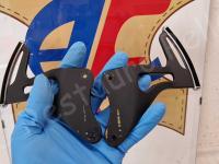 Maserati Quattroporte S – Restauro completo delle plastiche appiccicose - Dettagli. (PRIMA)