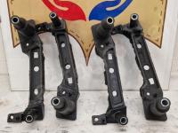 Maserati Quattroporte S – Restauro completo delle plastiche appiccicose - La parte interna delle maniglie tiraporta. (PRIMA)