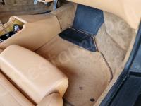 Ferrari F355 – Restauro completo delle plastiche e della pelle >>>>>>>>> - Zona piedi lato passeggero. (PRIMA)