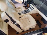 Ferrari 456 GT - anno 1994 - Pulizia interno in pelle e piccoli restauri ai sedili - Panoramica dell'abitacolo lato passeggero. (PRIMA)