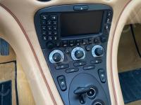 Maserati 4200GT – Restauro completo consolle centrale >>>>>>>> - La consolle rimontata sull'auto. (-)