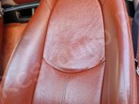 Porsche Boxster S 987 – Restauro completo dell’interno (pelle e plastiche) - Particolare dello schienale. (PRIMA)