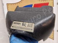 Ferrari 575 Superamerica – Restauro delle plastiche appiccicose >>> - La parte superiore del copripiantone sterzo. (PRIMA)
