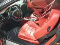 Ferrari F430 - anno 2008 - Pulizia interna e restauro fianchetto sedile di guida - Panoramica dell'abitacolo a lavoro finito. (PRIMA)