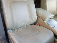 Nissan Murano  - anno 2009 - Pulizia interno in pelle e restauro pomello cambio - Panoramica del sedile passeggero. (PRIMA)