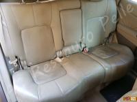 Nissan Murano  - anno 2009 - Pulizia interno in pelle e restauro pomello cambio - Panoramica del divano posteriore. (PRIMA)