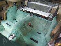 Porsche 911 Carrera 4 (996) - anno 1999 - Restauro completo dell’interno in pelle e della radica - Panoramica dei sedili posteriori. (PRIMA)