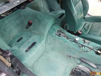 Porsche 911 Carrera 4 (996) - anno 1999 - Restauro completo dell’interno in pelle e della radica - Panoramica sedili posteriori. 02 (PRIMA)