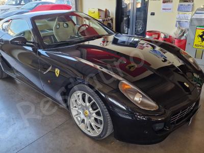 Ferrari 599 GTB – Restauro completo delle plastiche appiccicose