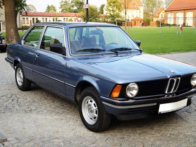 BMW serie 3 (E21) - anno 1975 - Restauro cruscotto