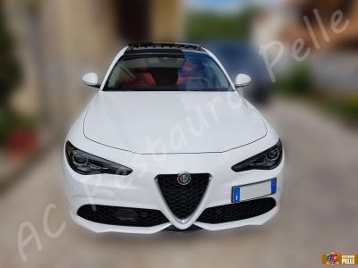 Alfa Romeo Giulia  - anno 2016 - Pulizia interno in pelle e piccolo restauro sedile guida