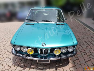 BMW E3 3.0 Si - anno 1972 – Pulizia completa dell’interno e restauro particolari in pelle 