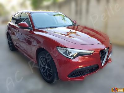 Alfa Romeo Stelvio 2000 turbo Q4 - anno 2017 - Pulizia e trattamento dell’interno in pelle